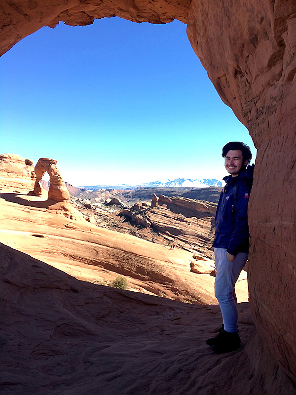 Laughing at the Arch